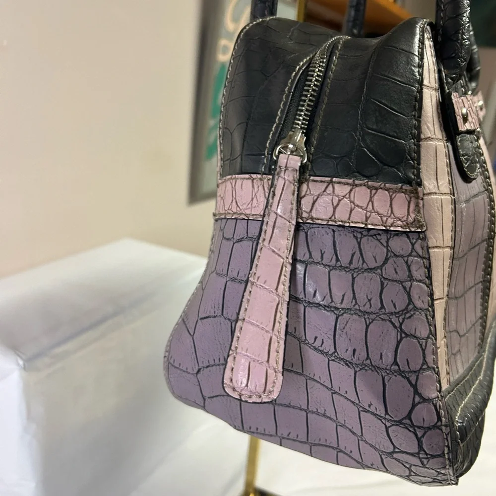 Guess Vintage Black & Pink crocodile skin textured bag